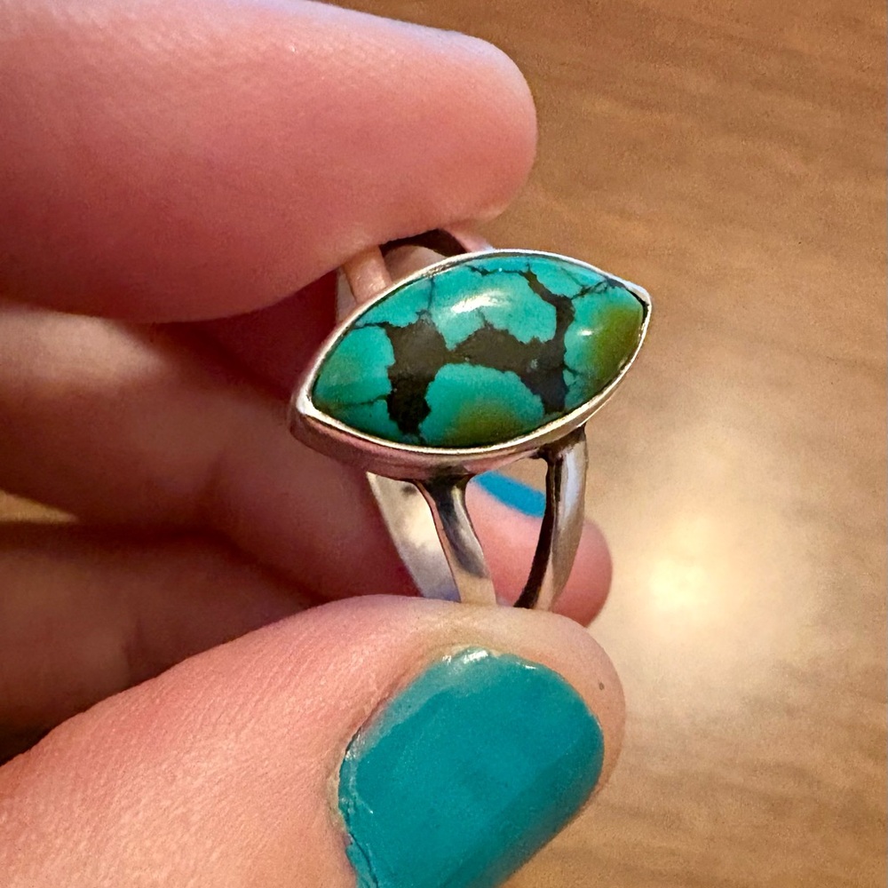 Hubei Turquoise Silver Ring